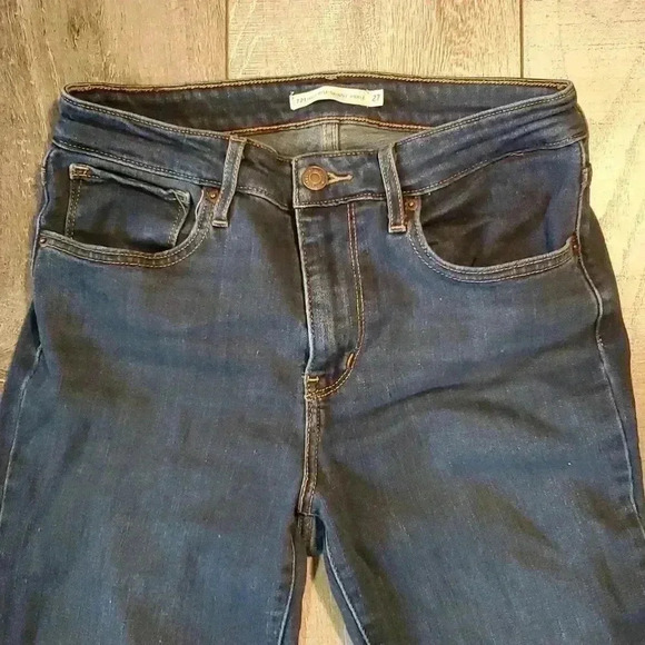 L𝐞v𝐢'𝐬 𝟕2𝟏 𝐇i𝐠h-R𝐢s𝐞 𝐒k𝐢n𝐧y Women's S𝐢z𝐞 𝟖 𝐄U𝐂 - Picture 6 of 8